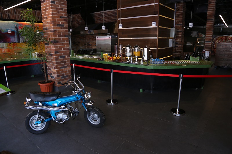 پیشینه مجتمع‌های خدماتی و رفاهی بین‌راهی